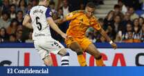 Vínicius y Mbappé lanzan al Madrid ante la Real Sociedad desde el punto de penalti (0-2)