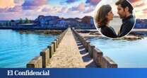 La preciosa villa marinera en la que se grabó una de las series del año: es española y tiene un pasado de leyendas