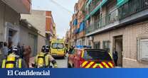 Un incendio calcina por completo un piso en Alcantarilla (Murcia) y provoca quemaduras en una mano a una mujer