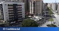 Manifestación en Pamplona contra el pacto entre PSOE y EH Bildu, en directo | Feijóo: 