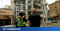 Una nueva oleada de bombardeos nocturnos rusos a gran escala dejan ocho muertos y una decena de heridos en Ucrania