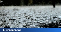 Analizan el agua de lluvia y encuentran una sustancia ácida que no debería estar ahí: solo hay una opción posible