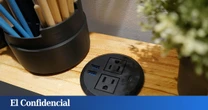 Estaba harto de mover muebles. La solución era un enchufe más moderno