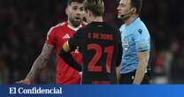 El árbitro del Benfica - Barça, obligado a parar el partido por esto qué sucedió en la grada