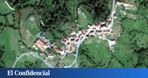 El pueblo mágico de Asturias perfecto para visitar en septiembre: casas de colores con vistas a los Picos de Europa
