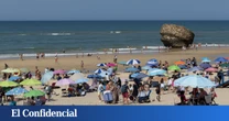 Hasta 435 euros por aparcar: rebelión en la playa de Doñana por los nuevos parquímetros