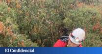 Los bomberos rescatan a un perro que se cayó un pozo de seis metros en Pico Pierzu (Asturias)