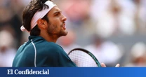 El polémico pelotazo de Musetti a una jueza de línea en Roland Garros: a Djokovic le costó una expulsión del US Open
