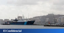 La Guardia Civil multa con 75.000 euros al capitán de un barco por operar ebrio en el puerto de La Luz (Gran Canaria)