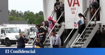La América de Trump acoge calurosamente a refugiados africanos... siempre y cuando sean blancos