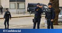 La Policía Nacional detiene a dos hombres en Olot (Girona) por presunta 'sextorsión'