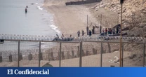 Dos menores entran a nado en Ceuta en una noche de alta presión migratoria