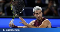 Carlos Alcaraz se olvida del tobillo izquierdo, tumba a Bergs y avanza a cuartos