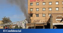 Un incendio obliga a desalojar a más de un centenar de clientes de un céntrico hotel de Málaga