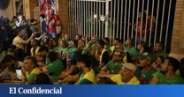 Los sindicatos docentes no acuden a la mesa de negociación tras haberse encerrado en la Conselleria de Educación