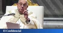 El papa Francisco pasa la noche tranquila y sigue descansado tras dejar atrás la fase crítica