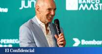 Así ha sido la primera semana de Adrian Newey en Aston Martin: "Salió de la oficina cargado de documentos para leer esa noche en casa”