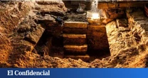 Hallan una cámara funeraria intacta tras una escalera olvidada durante 400 años