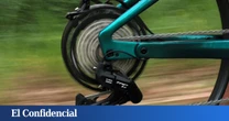 Al volante de un 'Tesla' de 2 ruedas con cambio automático: lo mejor que le ha pasado a la bici
