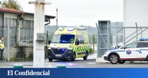Muere una persona al chocar con su vehículo contra un edificio e incendiarse el coche