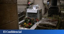Hallado el busto de Jim Morrison robado hace 37 años del cementerio de Père Lachaise (París)