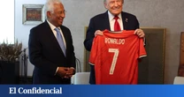 Cristiano Ronaldo le regala una camiseta firmada a Donald Trump con un claro mensaje
