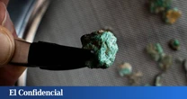 200 piedras verdes aparecen en una cueva a 2.235 metros de altura y redefinen la prehistoria de los Pirineos