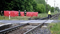 Seniorka potrącona na przejeździe kolejowym. Zginęła na miejscu