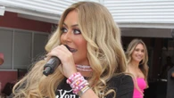 ’00s icon resurfaces for surprise performance at a ‘first of its kind’ star-studded party for Shark Tank’s HelloPrenup