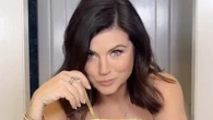 Tiffani Thiessen, 51, goes totally nude as she digs into ‘naked’ carrot cake and asks fans ‘how do you eat it?’