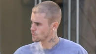Justin Bieber looks stressed and gaunt as he gets a parking ticket in LA after concern for his ‘unhealthy’ appearance