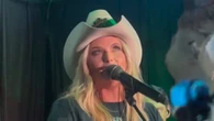 Miranda Lambert opts for cryptic ‘eye roll’ while performing new divorce anthem Alimony after husband danced on women