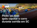 Carro capota, gira no ar várias vezes e piloto sai ileso durante corrida em Santa Catarina; vídeo