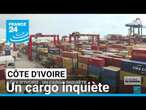 Côte d'Ivoire : un cargo transportant 20 000 tonnes de nitrates d'ammonium inquiète • FRANCE 24