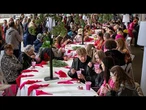 La Lituanie voit la vie en rose pour un grand festival de soupe froide