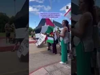 A Olbia gli attivisti protestano contro l'arrivo dei turisti israeliani