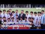 Des footballeuses nord-coréennes fondent en larmes devant Kim Jong-un