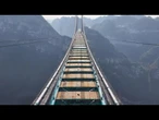 En Chine, une nouvelle autoroute coupe des montagnes en deux • FRANCE 24