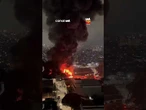 Incêndio de grandes proporções atinge imóvel comercial em Guarulhos (SP)