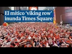 Times Square se convierte en un auténtico barco de remo vikingo con miles de aficionados de Noruega