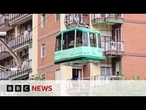 Four dead in cable car crash south of Naples | BBC News
