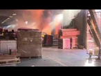 Incendio alla Bartolini, il video girato dai dipendenti nel deposito in fiamme