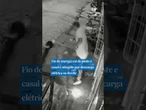 Fio de energia cai de poste e casal é atingido por descarga elétrica no Recife #shorts #noticias
