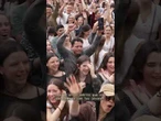 #LaSemana con #PepaBueno analiza el auge del #catolicismo entre los JÓVENES | RTVE Noticias
