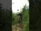 Mit 18 Jahren ist Asa Vermette der jüngste Sieger der Hardline-Abfahrt in Wales. #tagesschau