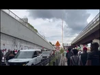 Corteo per GAZA a ROMA, Tangenziale est occupata: gli automobilisti in solidarietà suonano i clacson