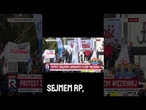 Protest Solidarności przed Sejmem RP - dialog społeczny w Polsce