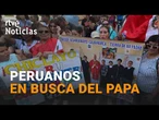Fieles PERUANOS esperan BAJO EL SOL para VER a LEÓN XVI en su visita a Madrid | RTVE Noticias