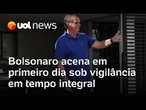 Bolsonaro acena no portão de casa a jornalistas em primeiro dia sob monitoramento em tempo integral