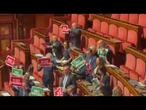 "No allo spacca Italia", protesta opposizioni con cartelli al Senato contro Autonomia differenziata